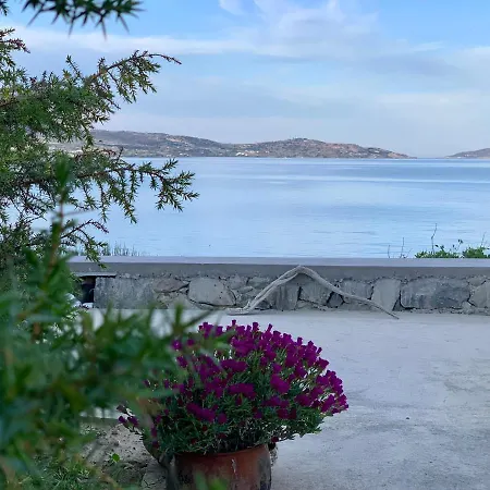 Eos Milos House Сasa de vacaciones