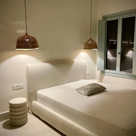 Eos Milos House * Pollonia