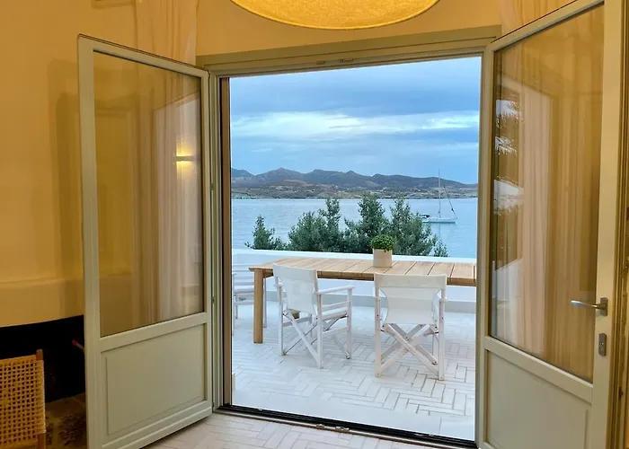 Дом отдыха Eos Milos House *